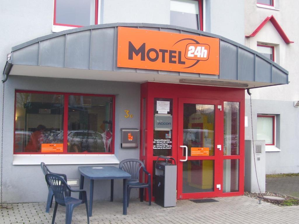 Motel 24H Koeln Frechen Esterno foto