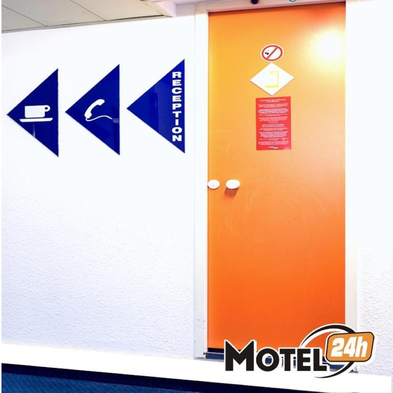 Motel 24H Koeln Frechen Esterno foto